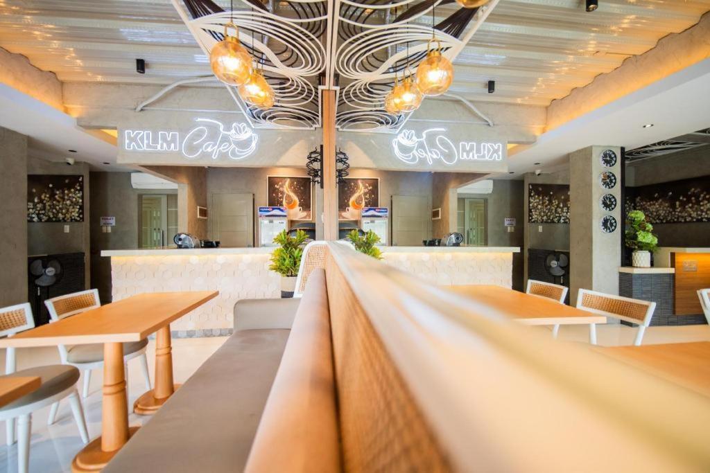 Klm Condotel Анхелес Экстерьер фото